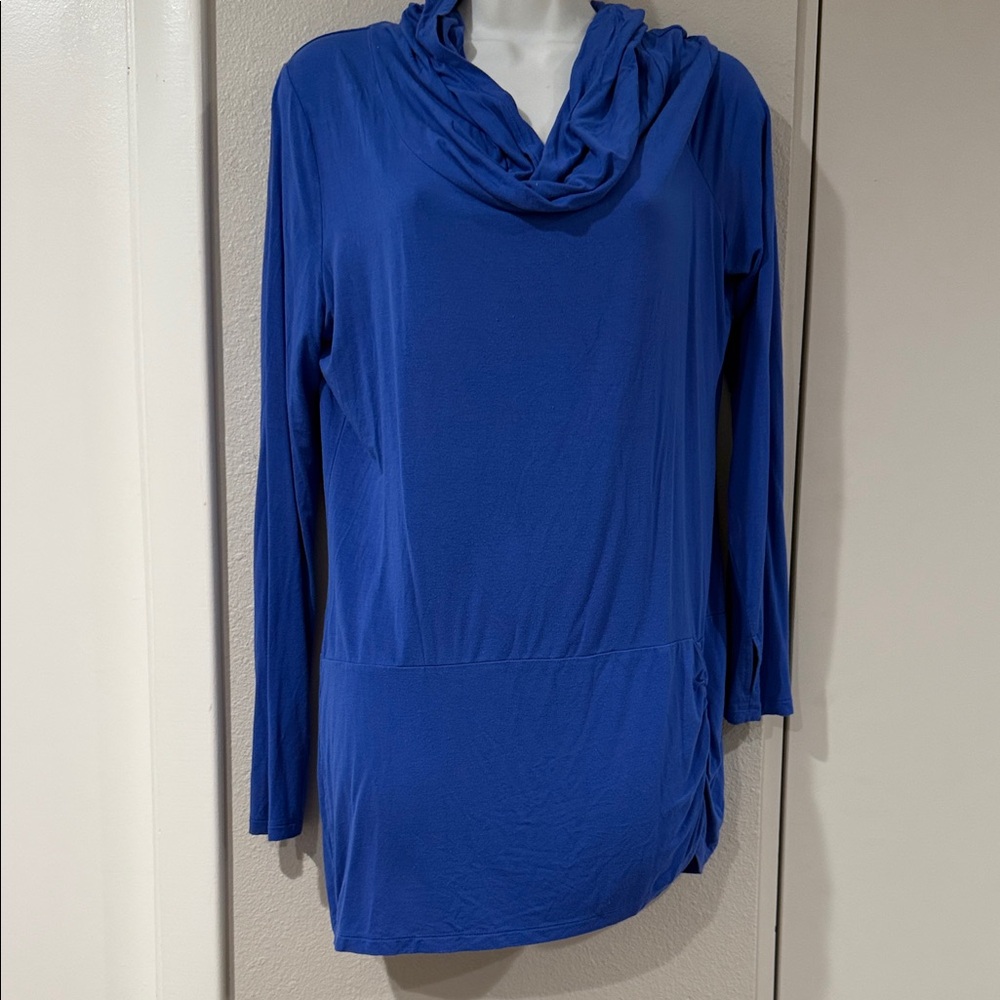 GAIAM Blue Long Sleeve Top
